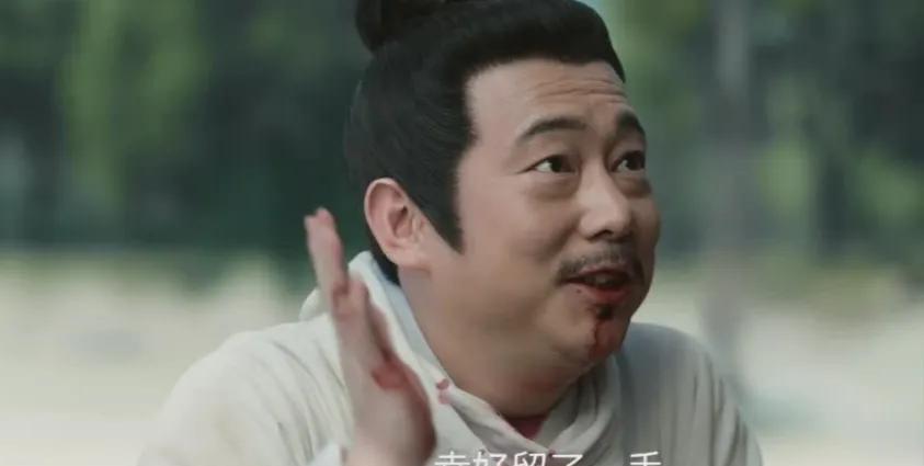《藏海传》果然，高明就是个大骗子，他到死都在骗藏海！高明是三个师父中，陪伴藏海