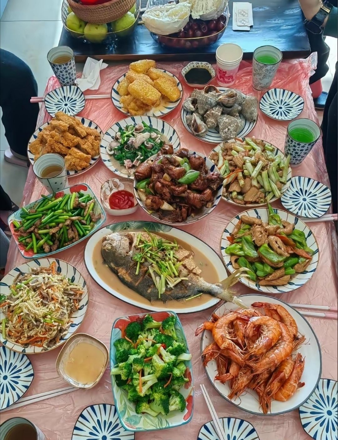 这桌年夜饭在北方属于什么水平？