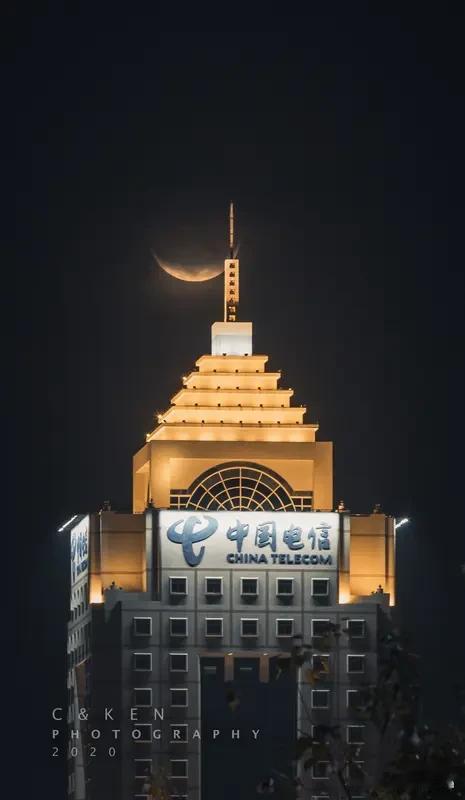 2026年7月对生肖牛来说是个关键时期。这年是丙午马年，7月7日小暑过后进入乙未