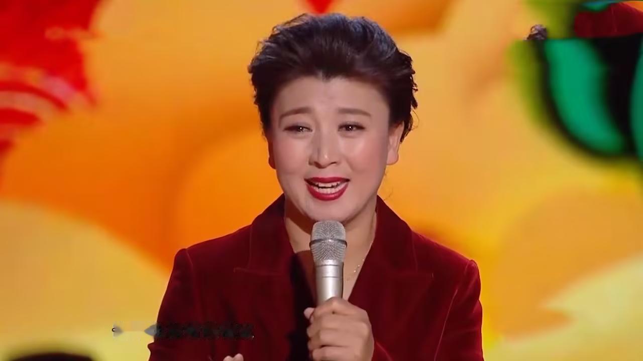 闫学晶这事，让人有点疑惑。1月14日，辽宁演员闫学晶被人在网上实名举报，