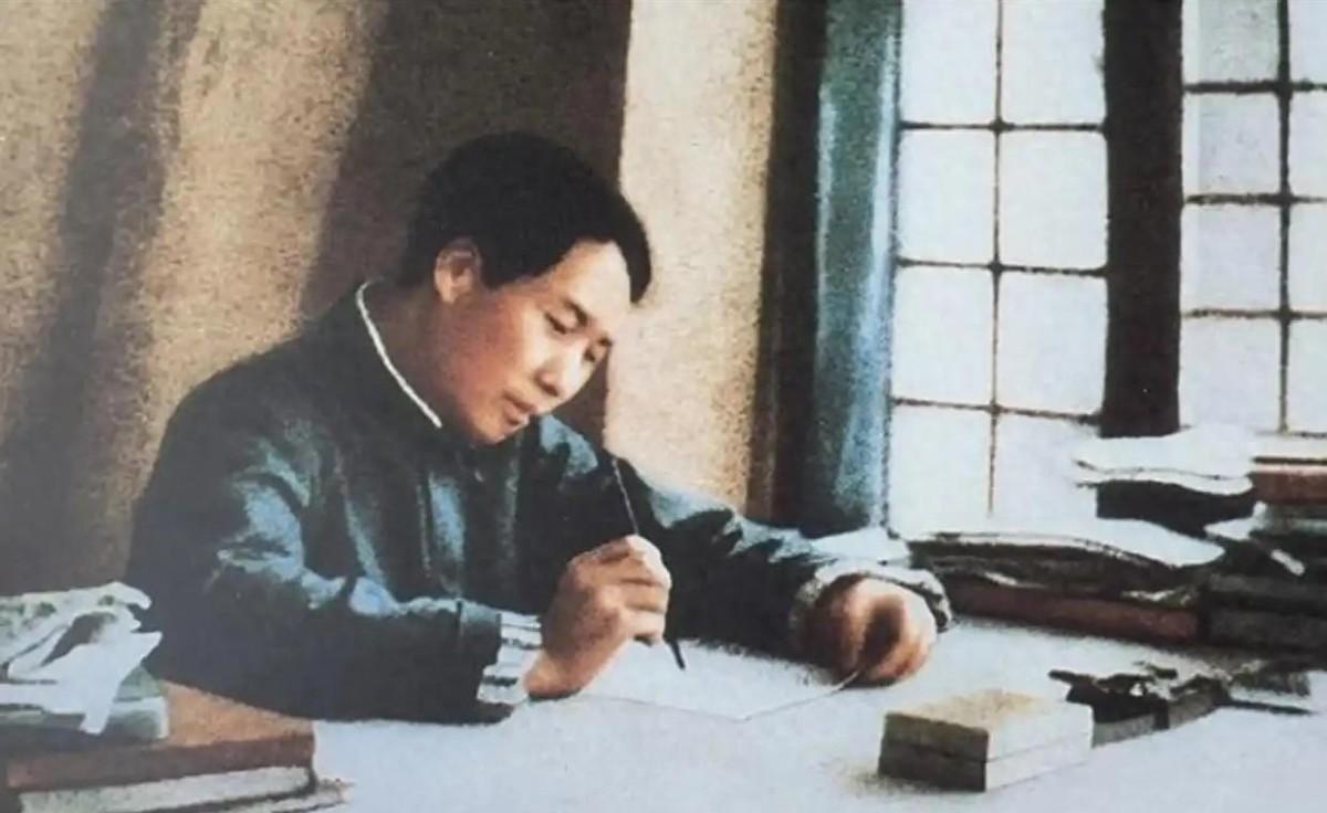 毛泽东在打仗方面堪称高手，他身边众多军事助手之中，最出色的那位到底是谁？194