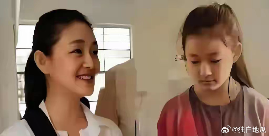 玥儿喊爸爸！妈妈抢救，小玥儿吓坏了！哭着喊外婆打电话给爸爸。太让人心疼了！孩