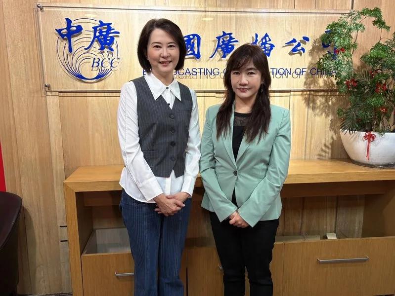 郑丽文登陆前后愿跟赖清德面见沟通，王鸿薇：他鸡肠鸟肚已读不回大陆方面正式邀请中