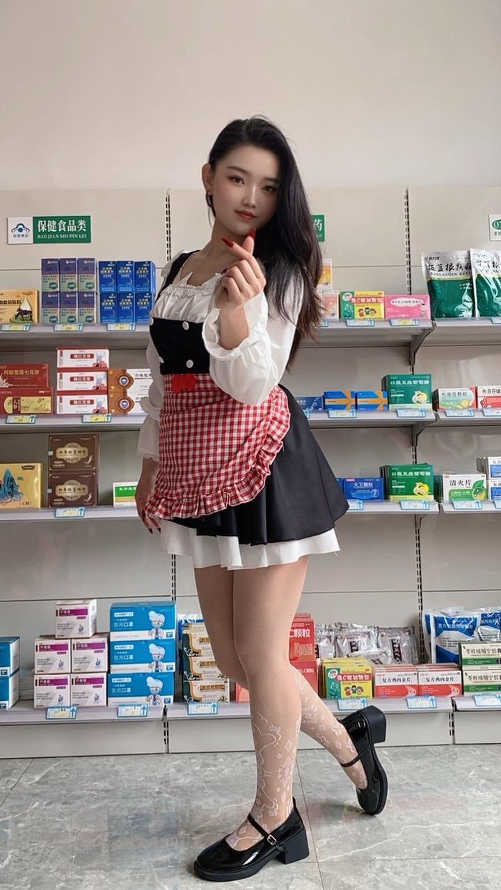 大长腿御姐风细跟高跟鞋太绝了美女老板娘日常好身材好气质我的魅力不止一面