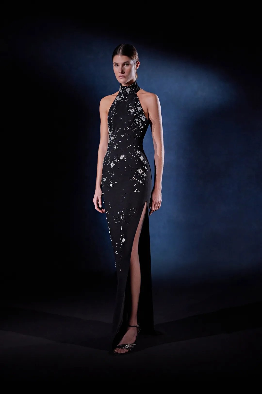 ZuhairMurad2025早秋系列|撕开浪漫与锋芒的结界✨当哥特式高
