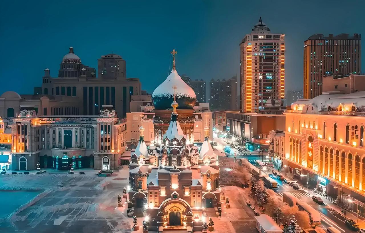 中国冬季最美的十座城市当冬季的画卷在中国大地上徐徐展开，呈现的并非一片萧瑟，