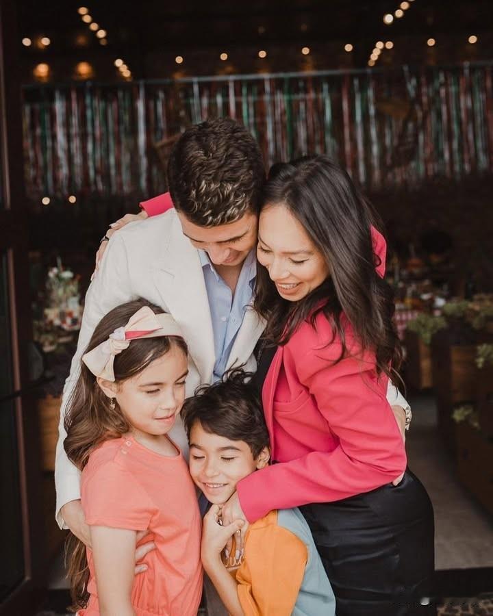 十个亿啊十个亿，奥斯卡一生一世花不完!近日，多家体育媒体报道确认，巴西34岁