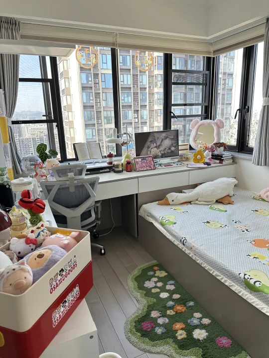 我发现房间好看的秘诀是窗户大