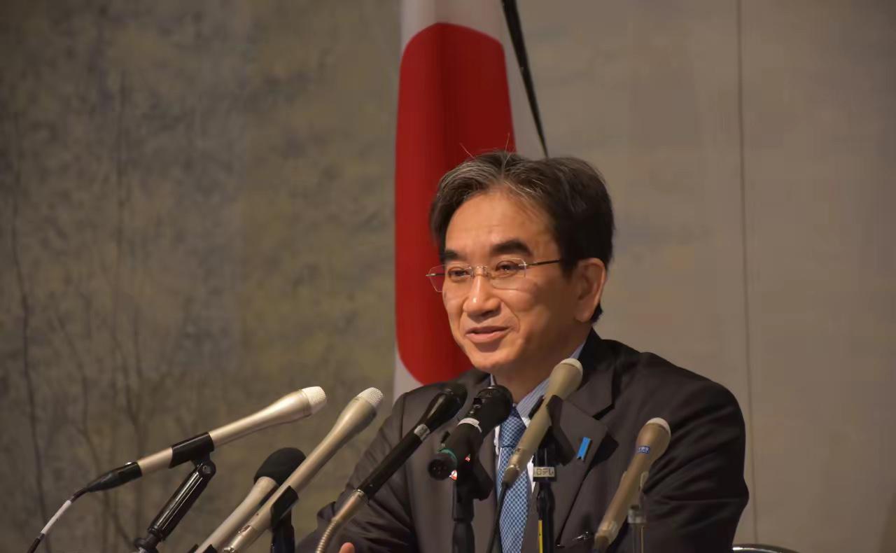 日本众议院前议长河野洋平亲自出马，带着经贸代表团申请6月访华！日本派了个大人