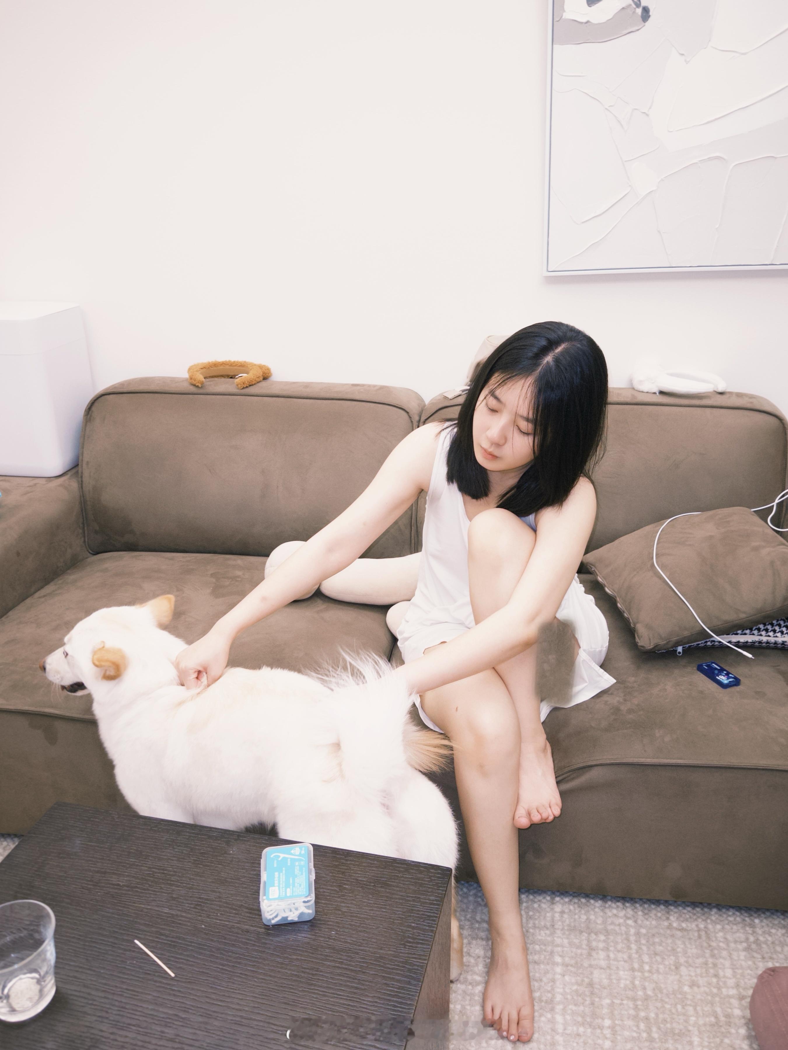 这张拍得好瘦​​​