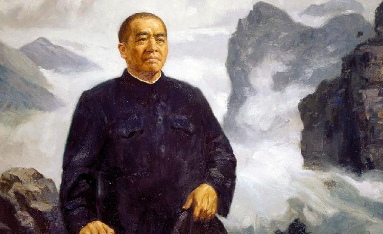 1942年，女特务刺杀彭老总失败，准备执行枪决。彭老总却突然说：“这人千万不