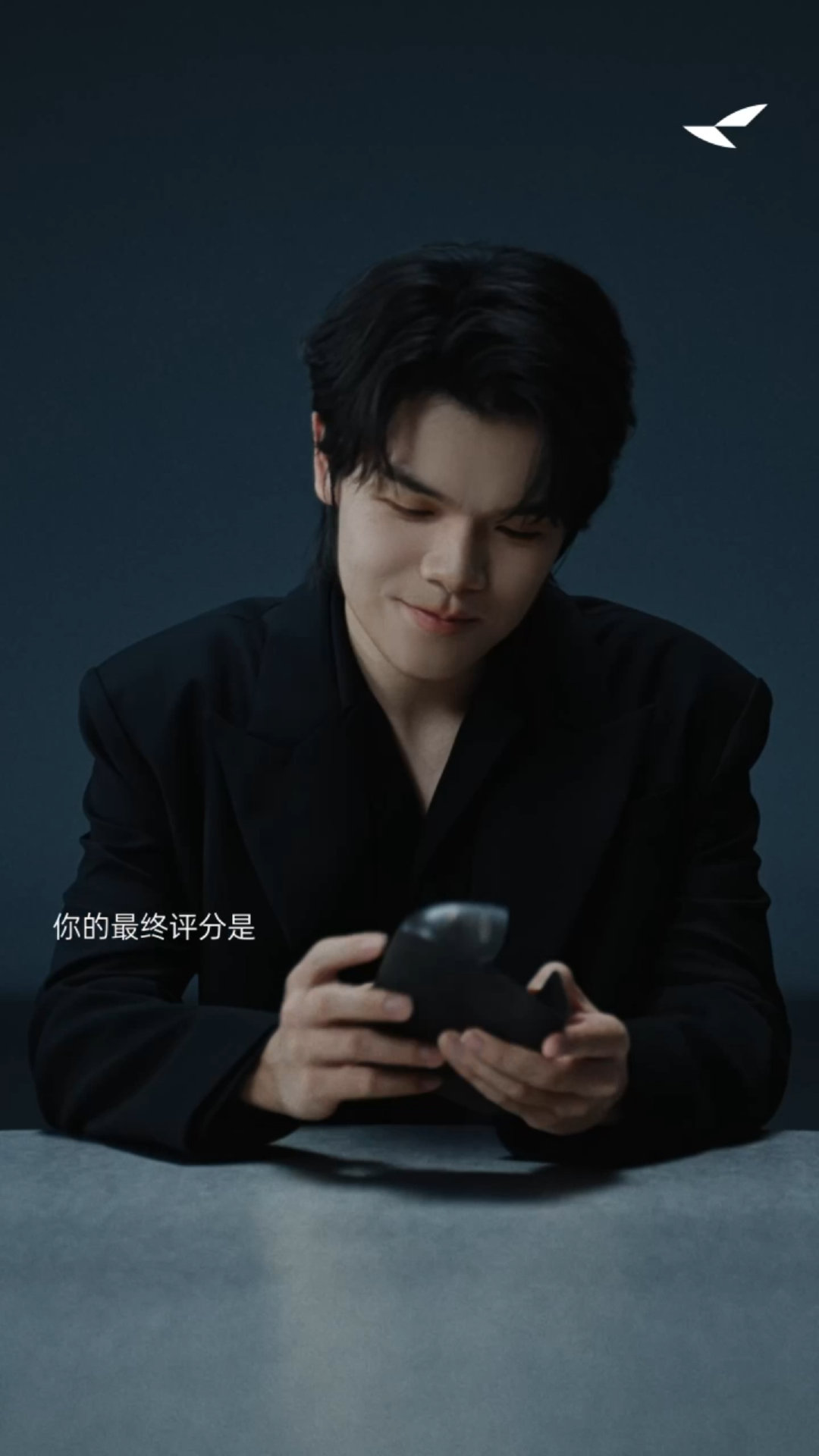 打不过就加入？不，柯洁是直接把AI变成了自己的专属外挂！当年围棋大战还历历在目，现在戴上雷鸟iO眼镜