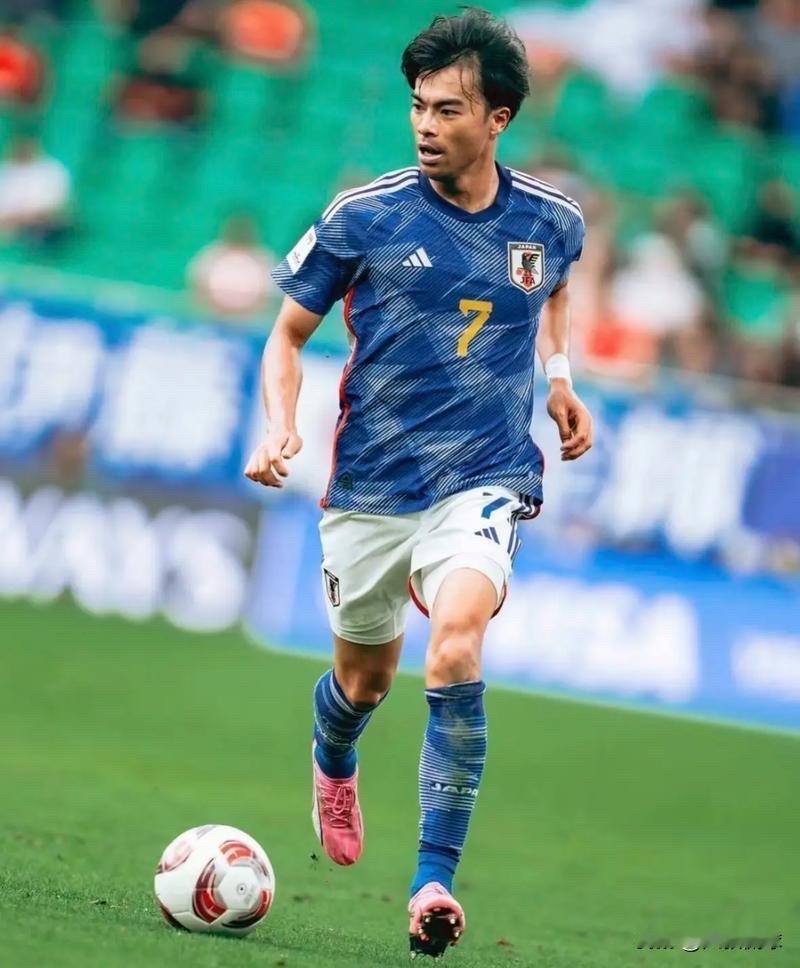 美加墨世界杯日本最强首发11人:门将：铃木彩艳左边卫：伊藤洋辉中后卫：渡边