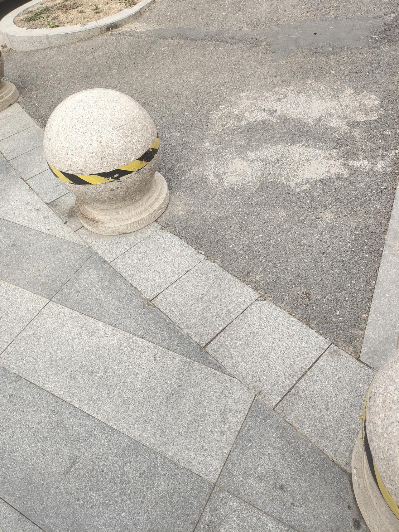 钱是个非常好挣的东西，千万不要去赚辛苦钱辛苦钱依赖体力和时间，收入有限且不稳定