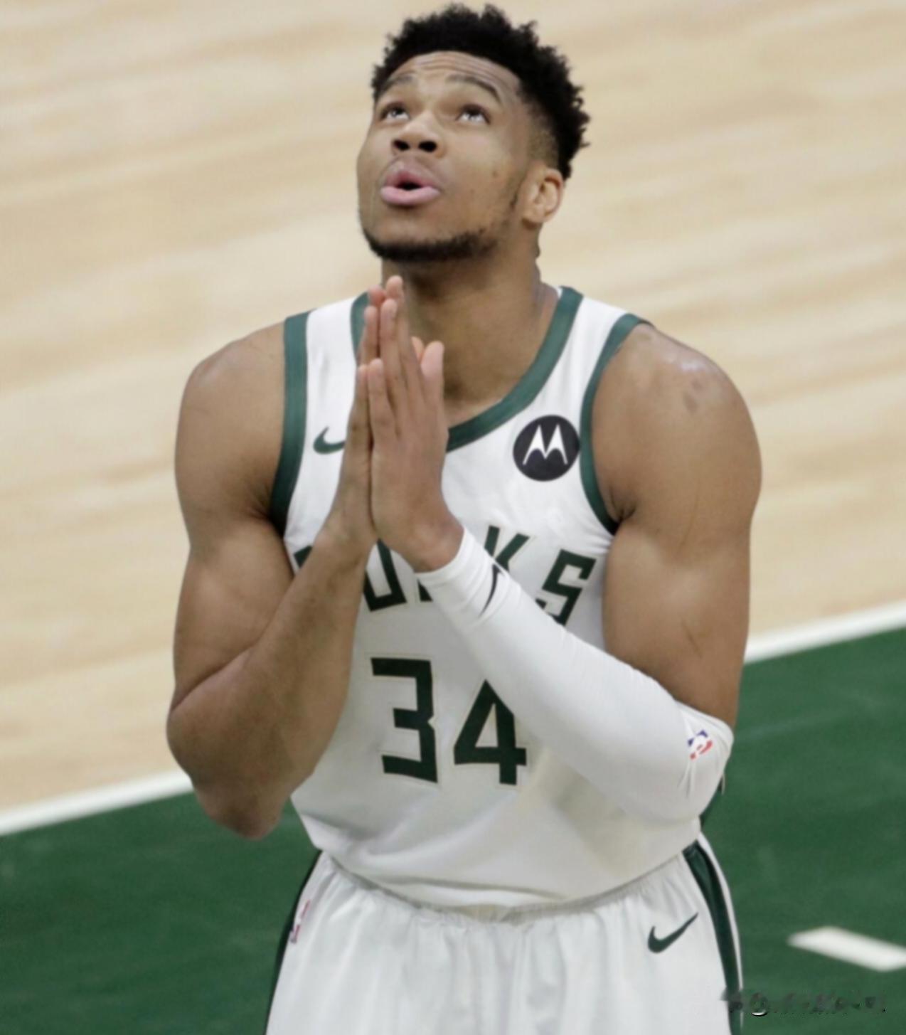 NBA历史大前锋前十排名！这样才更合理，大家认同吗？1.邓肯5冠、3