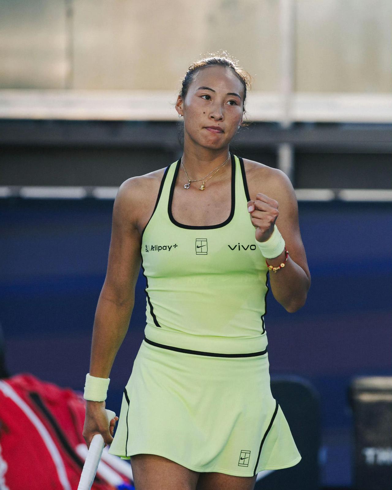 WTA迈阿密1000赛女单，郑钦文已经连续淘汰两个大满贯冠军：2-0斯蒂芬斯（美