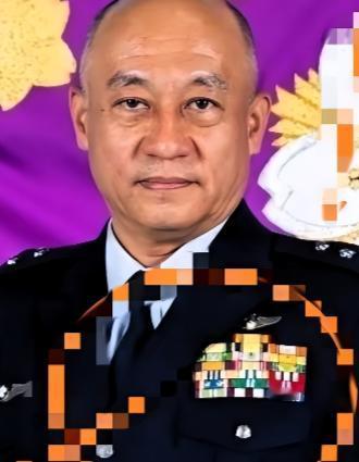 日本司令官，海军大将南云宪一郎说：如果中国与日本像俄乌战争一样陷入长期对抗，那么