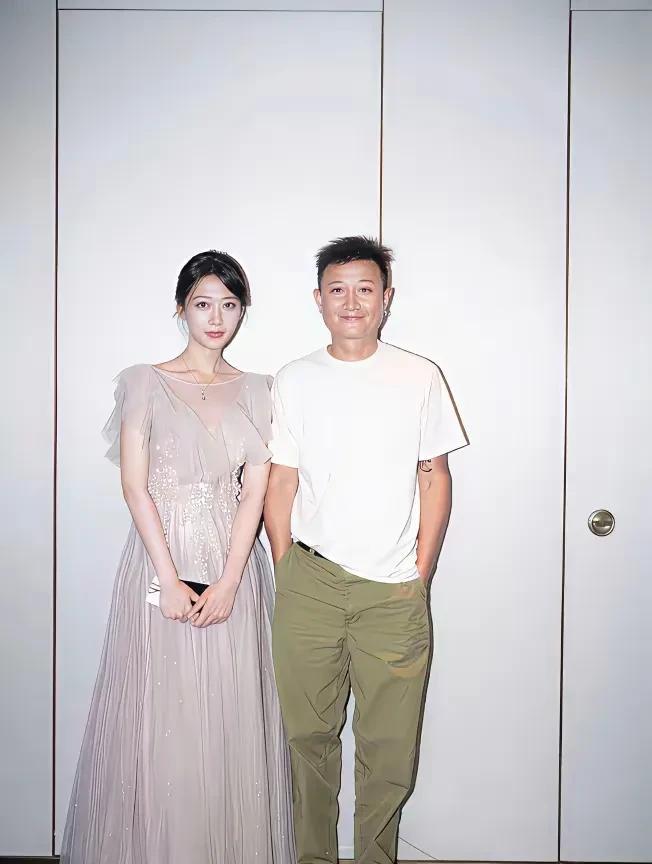 你注意到没！演员文章咋一下子胖成那样了？我今天刷到他的照片，差点没认出来。以前看