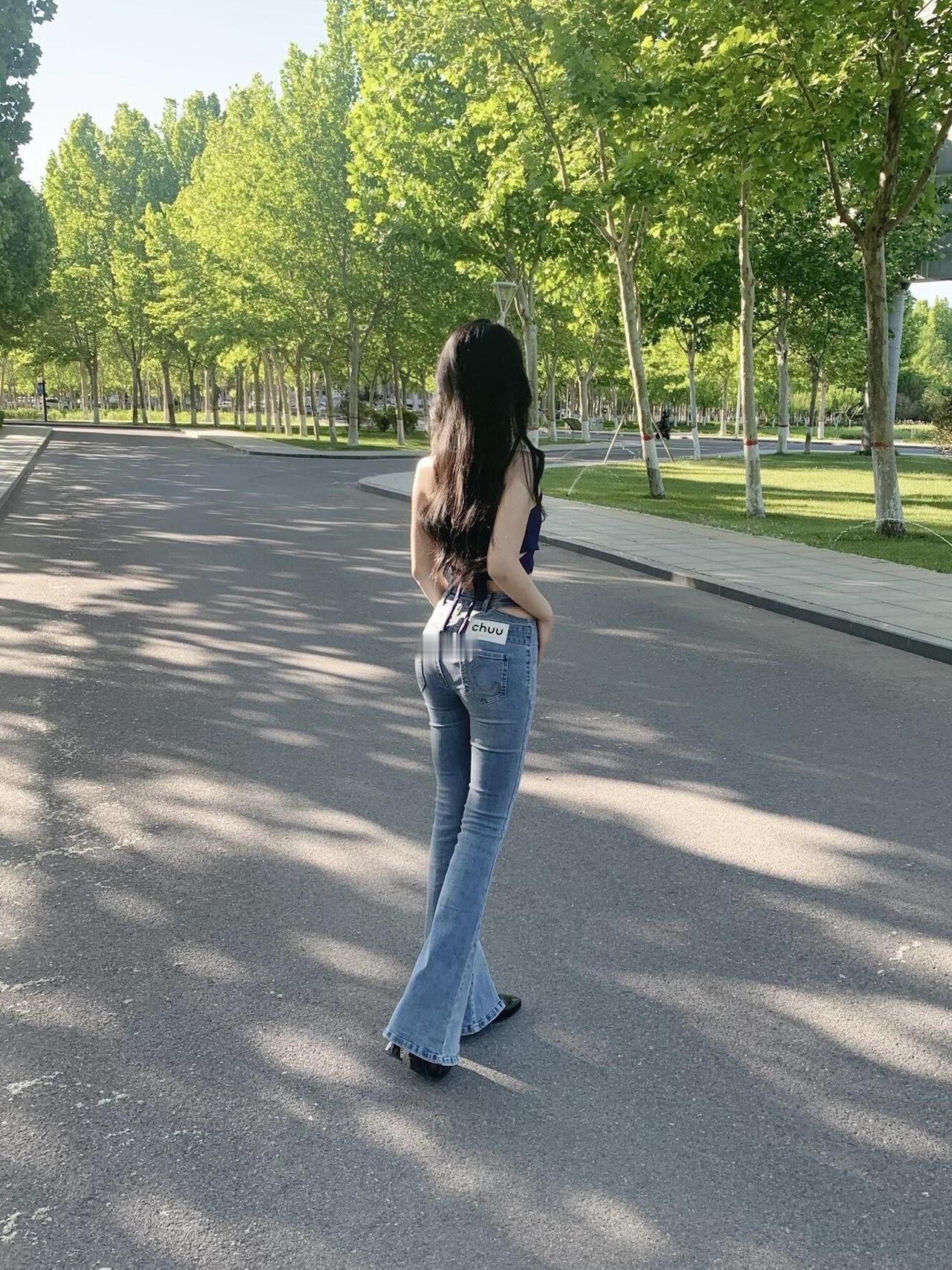 人这一辈子老子钱，儿子花高高兴兴是一家老子汗，儿子花省吃俭用为孙娃