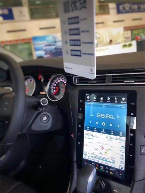 为什么油车不在乎车机互联，但电车没有车机互联就卖不出去？真实答案就是，因为油车