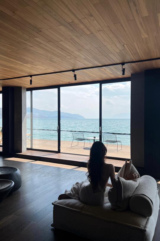 大理明月松间｜侘寂美学，住进设计师的梦境里