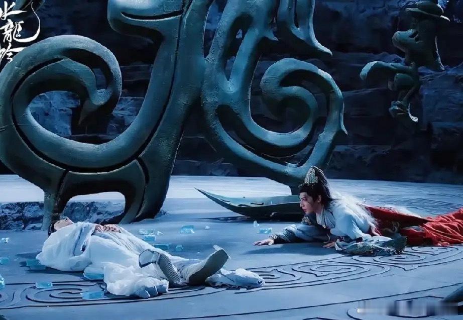 《水龙吟》装载方舟的冰棺碎了！！还是在唐俪辞赶来消灭了融化它的陀龙后唐俪辞本以为