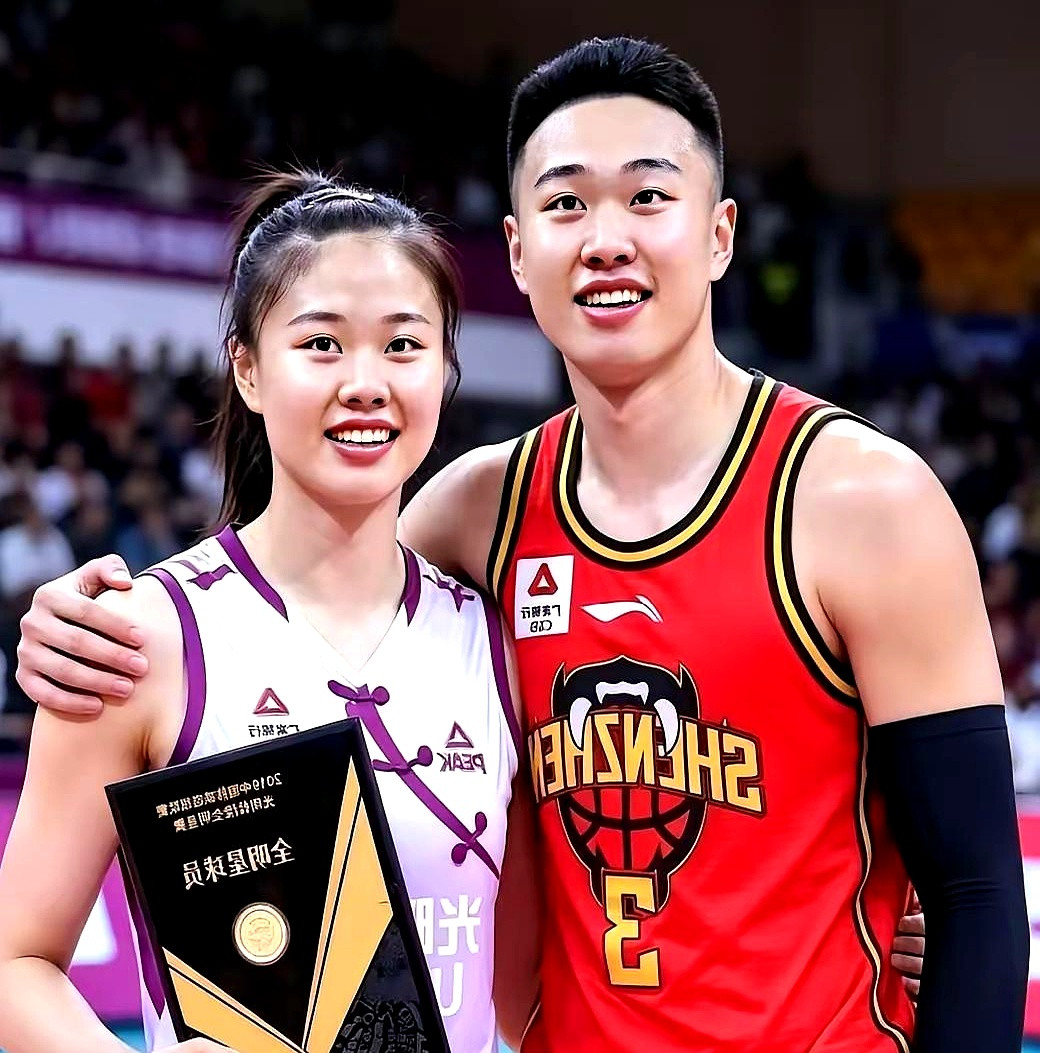 体坛要是真能把龚翔宇和贺希宁撮合到一块，那可太吸睛了一个女排主力，一个男篮战将，光是这身高差站在一块