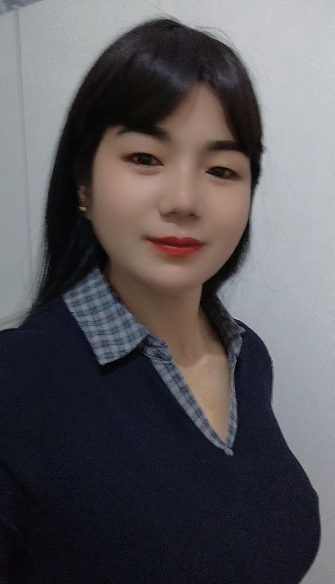 不羡慕别人的光芒，只守护自己的节奏，年终岁尾，愿自己往后，随心所性，自在安然，