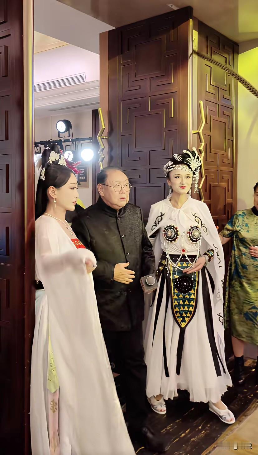 瞧瞧，这是谁？你还认得出吗