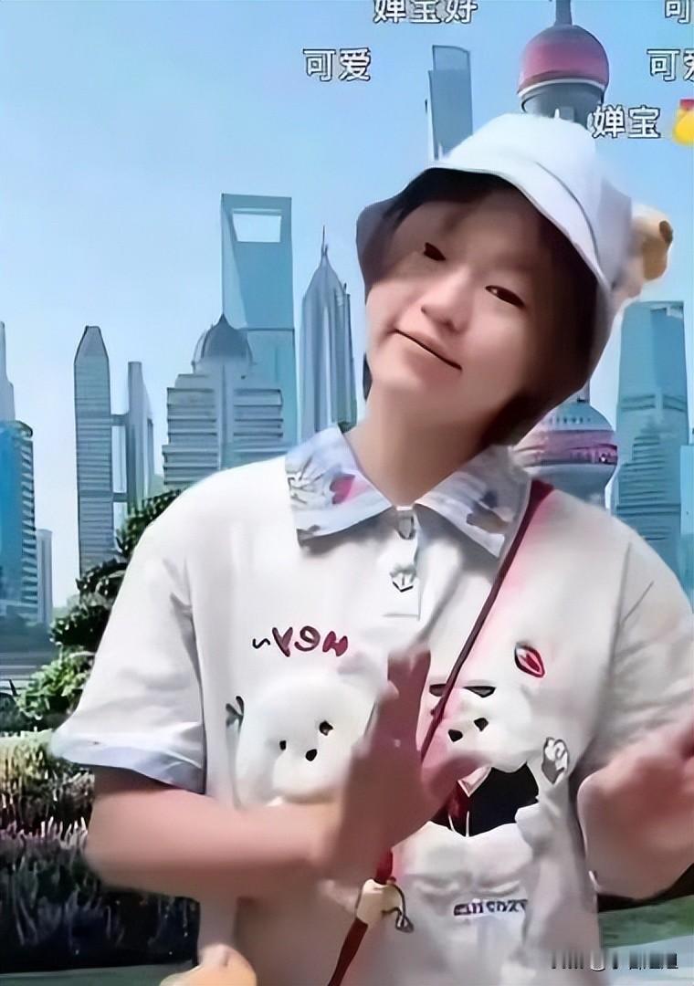 郭晶晶当年没看错人。全红婵这次现身上海，全网的人都欣慰吧？首先，她终于走出了