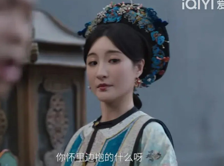 《大生意人》没有了爱情的羁绊，古平原开始专心搞事业。他带着兰雪茶第一次进京，就遇