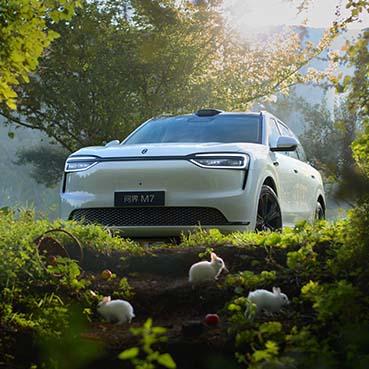 2022年，问界M7销量1.8万辆2023年，问界M7销量5.91万辆2