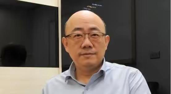 台湾评论员郭正亮近期一番话令人警醒，他说：“我认识的国民党人里，没有一个主张两岸