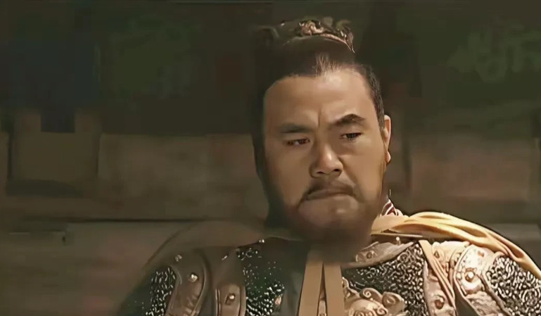 为何深得民心的窦建德最终败给李渊父子？窦建德的失败首先源于政权结构缺陷。他