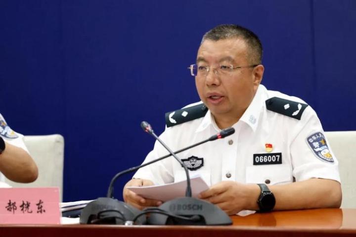 交警:老年人无驾照不要紧，“4种车”能坐能开，合法安全各位老年朋友大家好，