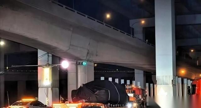 大陆为什么不拦？美国最后一批M1A2T坦克最终还是运抵台湾截至4月27日，台当