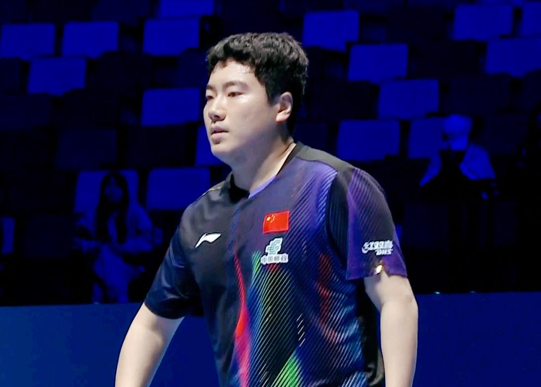 我去！王皓指点梁靖崑，又被录音清清楚楚！王皓也看出梁靖崑和对方差距，提醒他注