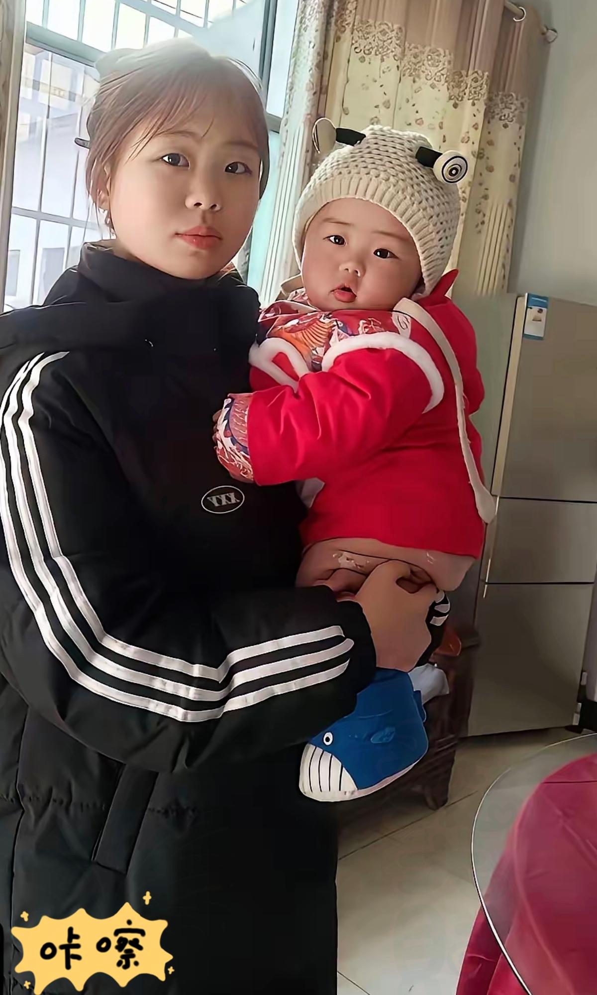 怀上了就生，生下来我就是孩他妈！我啥怕不怕的，三脚踹不出来个屁。大家好这是我和我