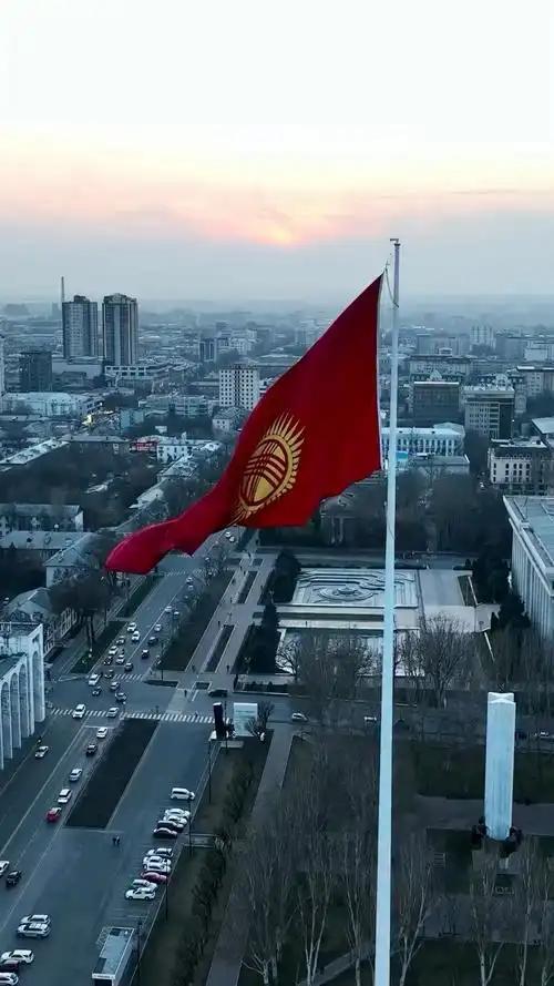 外蒙古未来的结局，其实已经注定。“亲美、去俄、敌中”，目前这是外蒙古的做法，而外