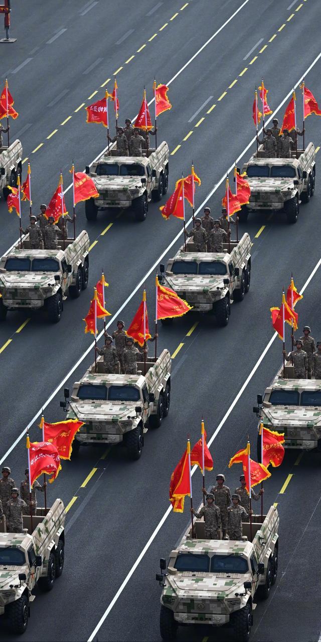 葡萄牙抢劫过中国，荷兰抢劫过中国，比利时抢劫过中国，意大利抢劫过中国。当大清帝国