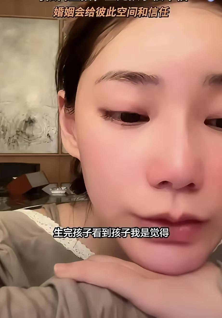 筱梅说看见娃就幸福。除了说孩子，说婆婆，说老公，怼这怼那，就不会谈点别的？汪