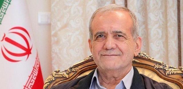 伊朗吃肉的时候，对中国防得严严实实，生怕中国占一点便宜，等到被美国揍得没辙了，又