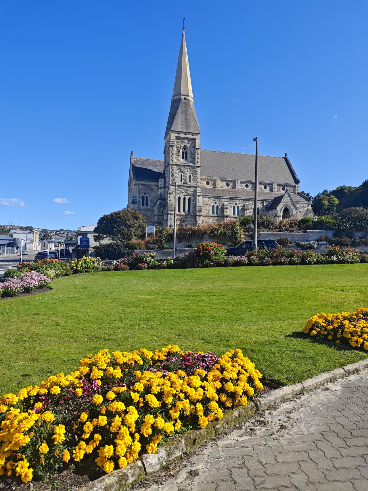 退休后，旅居真好！回来只有几天，世俗的烦恼接踵而至，老婆挂到嘴边的一句话，“