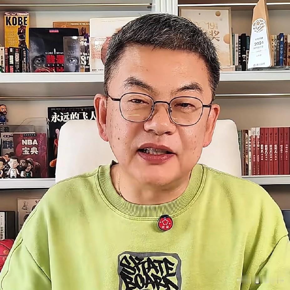 全明星赛好看不？苏群谈伦纳德：“伦纳德今天可太厉害了。”“一个人连中7个