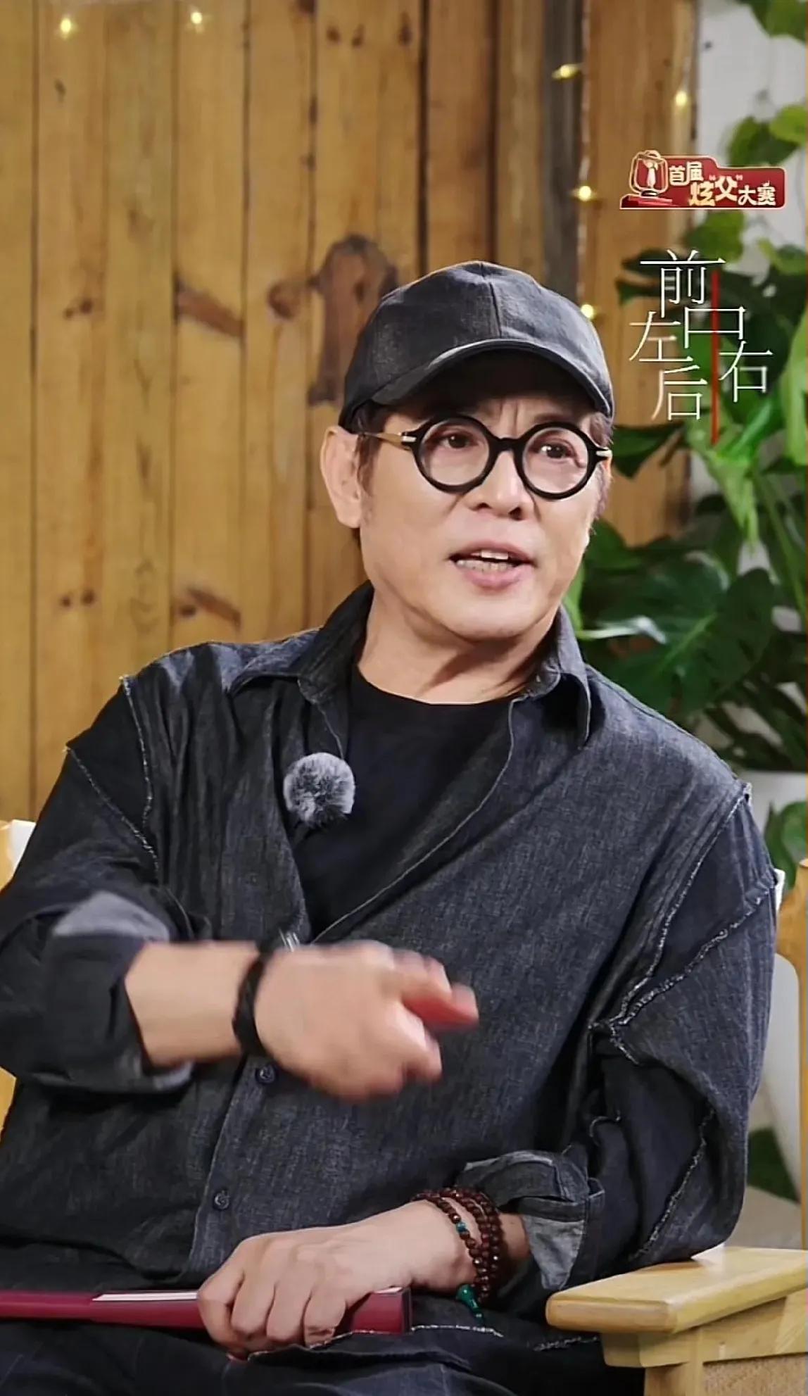 果然，国际明星就是国际，李连杰近日也是加入了抖音的直播，并且现场连线爱徒向佐，