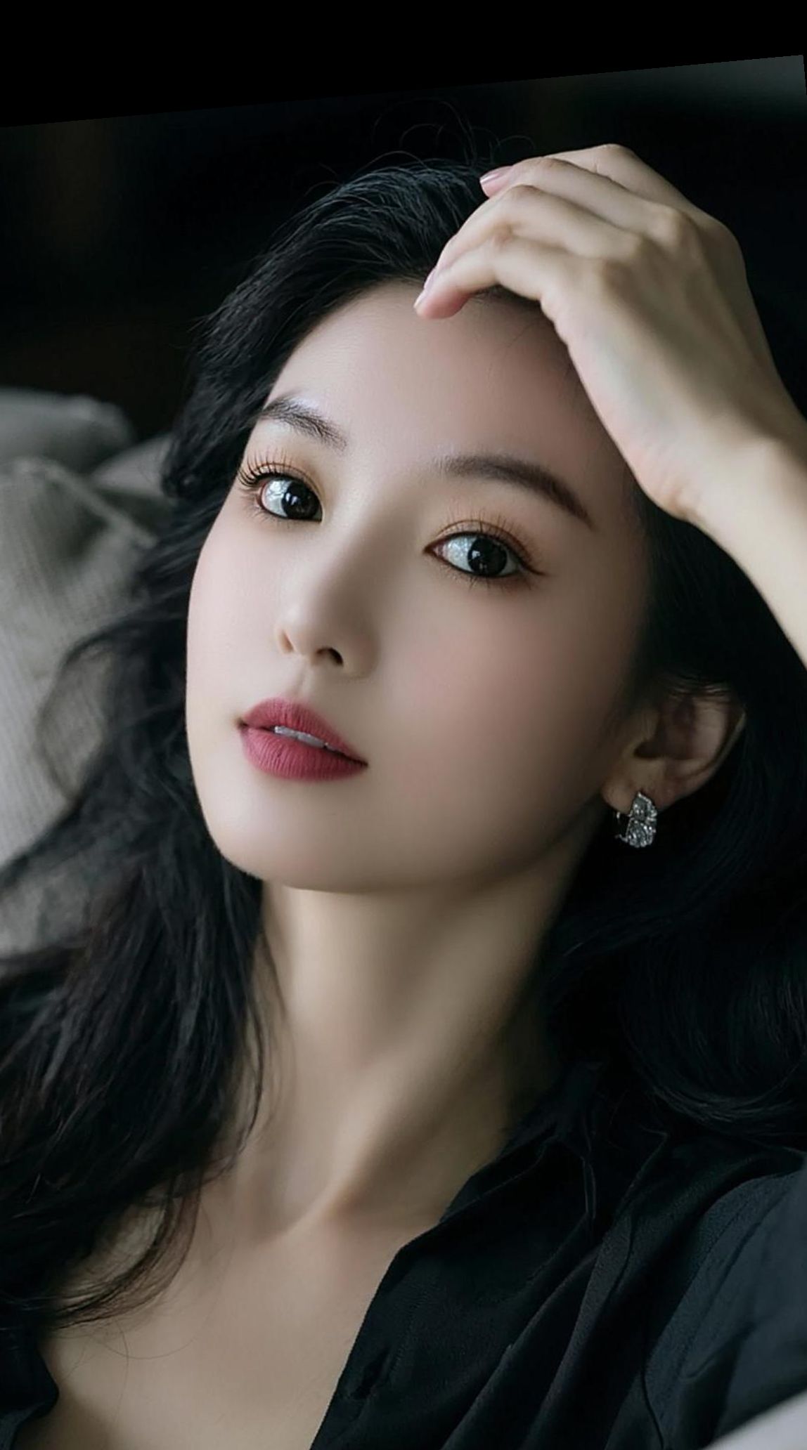 AI黑系慵懒写真ai创作后来的我们连问候都需要勇气<!-...