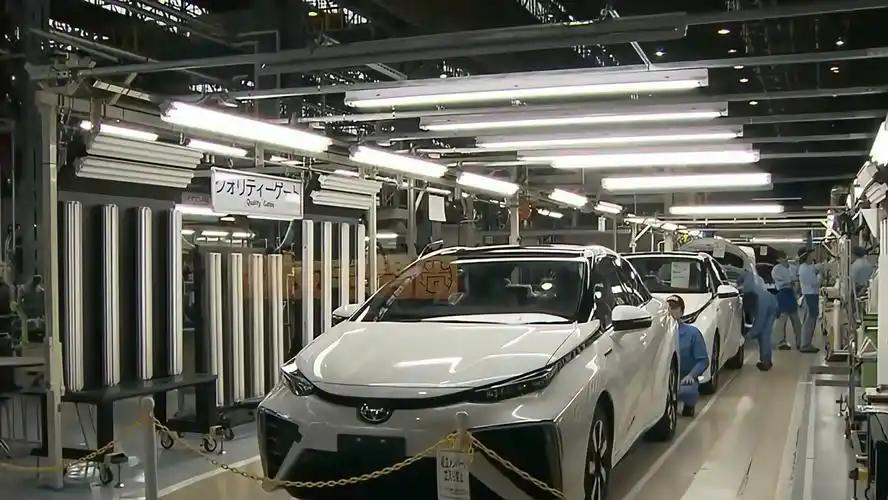 曾经横扫全球车市的日系车，如今真有点“顶不住了”。七大日系车企集体遭遇重击，利润