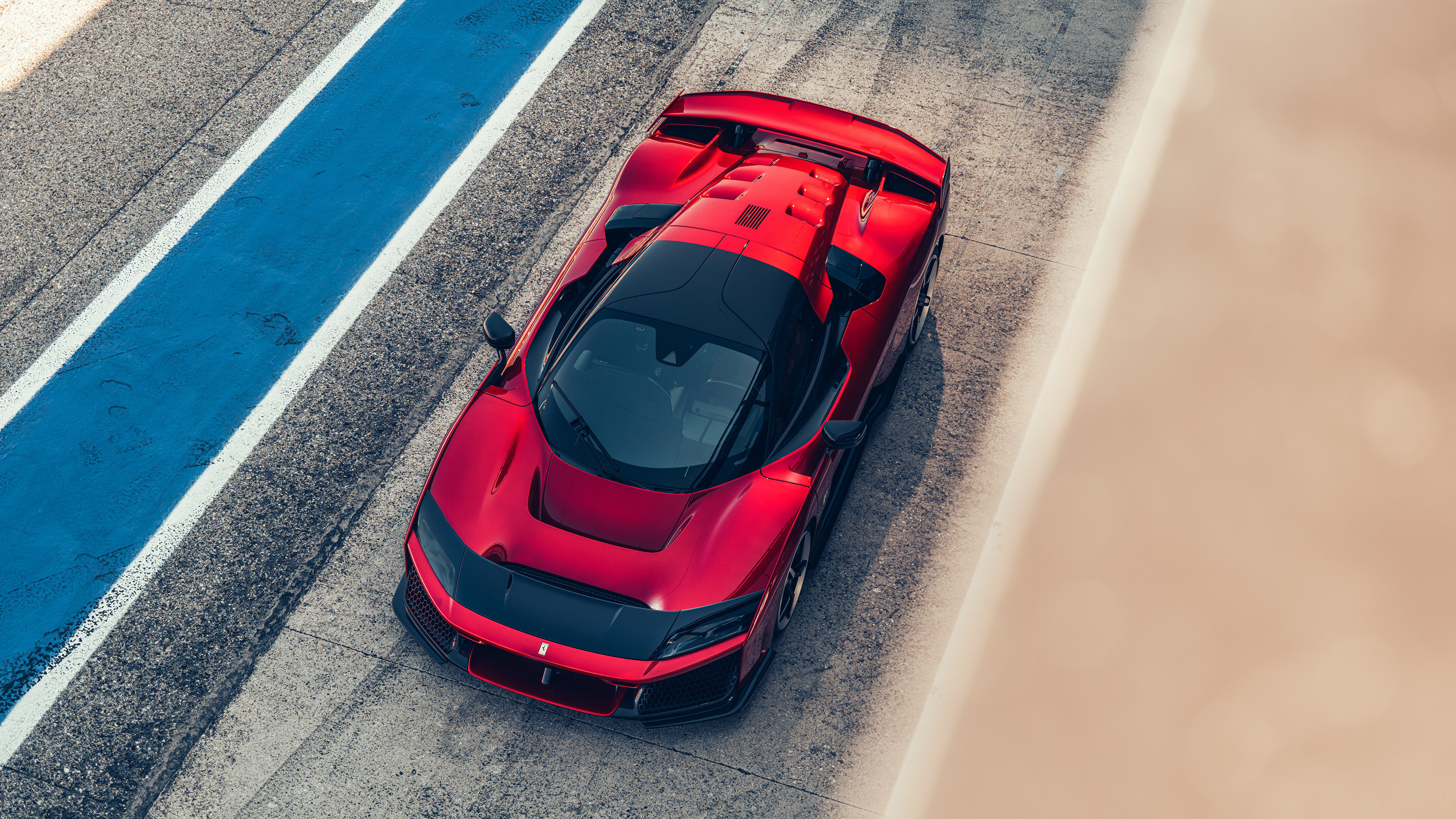 FerrariF80法拉利再欣赏一组F80照片，是不是越看越帅？另外F80早