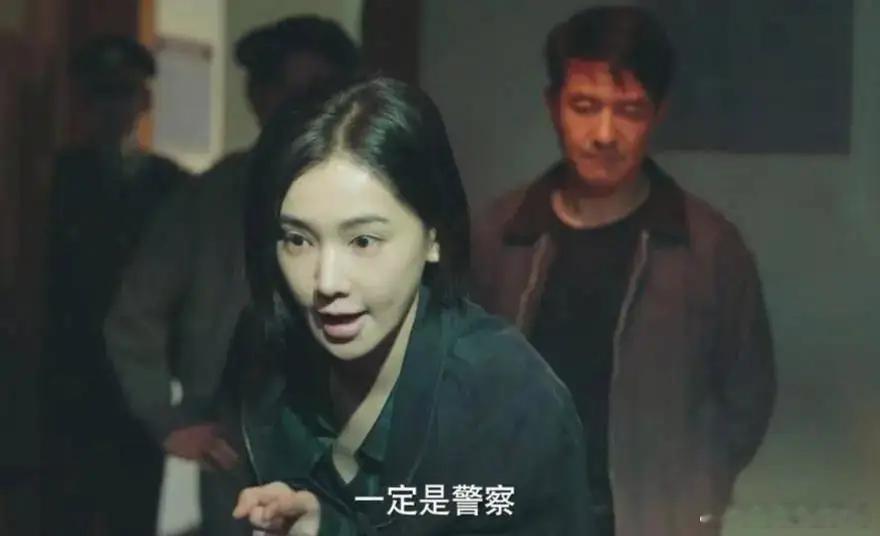 《重案六组：消失的警号》在争议声收官，李沐宸饰演青年季洁，“还我季洁”话题刷屏网络。采访里她坦言接戏