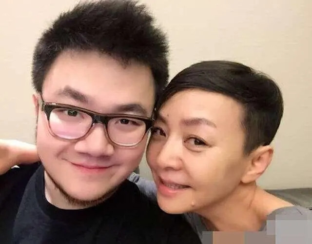 一天，宋丹丹和现任老公赵玉吉吵架，原本她想要吓吓他，假装离家出走，万万没想到，她
